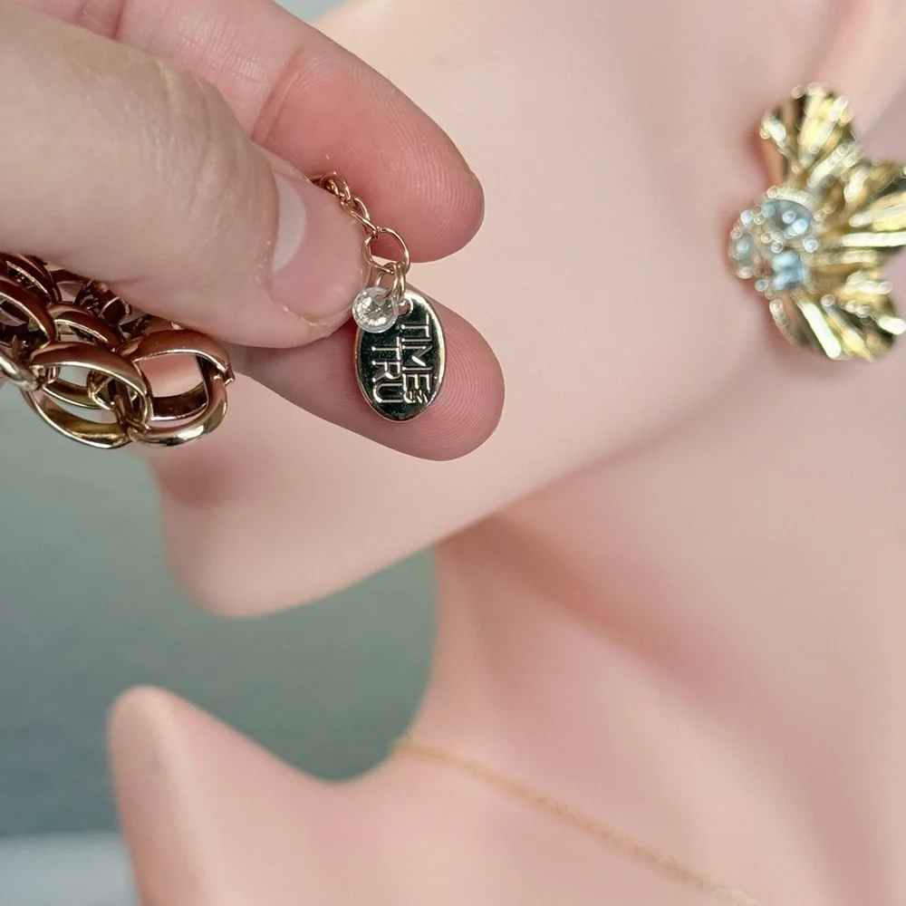 Time and Tru |  Link Bracelet - Picture 11 of 11